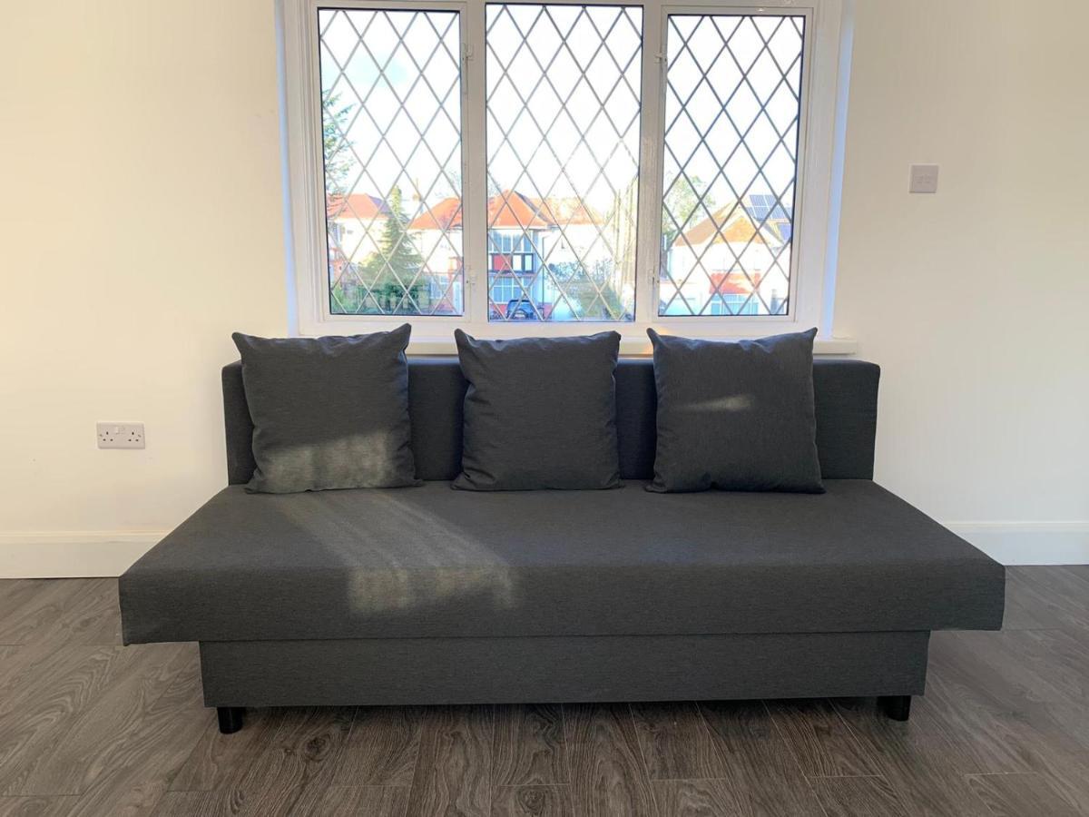 Luxury Near Wembley Stadium, Wembley Arena, Designer Outlet Londen